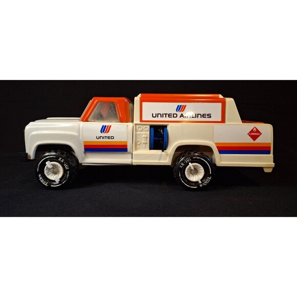 Vintage 1980 Tonka United Airlines Refueling Truck No. 2535 w/ Decal Sheet - Picture 3 of 9